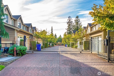 10715 SE 242nd St unit B1, Kent, WA 98030 - photo 3