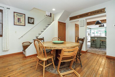 882 s 3rd St-19