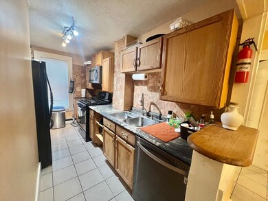 27 Kendrick St, Lawrence, MA 01841 - photo 7