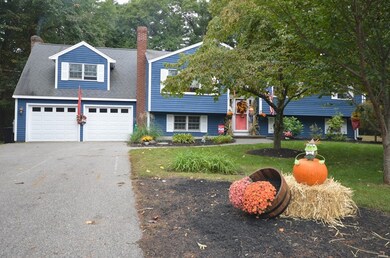 99 Atkinson Dr, Bridgewater, MA 02324 - photo 2