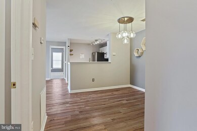 13306 Kilmarnock Way unit E, Germantown, MD 20874 - photo 4