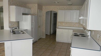 Kitchen 3