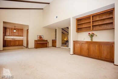 3884 Sunset Knolls Dr, Thousand Oaks, CA 91362 - photo 4