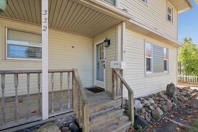 332 N Dewey St, Owosso, MI 48867 - photo 5