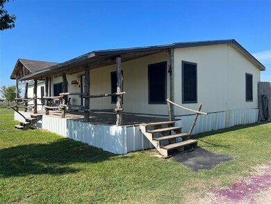 6117 Black Springs Ln, Joshua, TX 76058 - photo 4