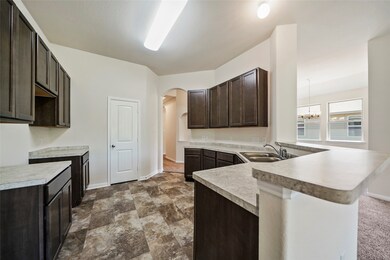 7643 Nevaeh Crest Path, Houston, TX 77016 - photo 3