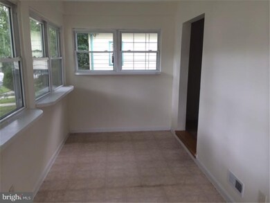 49 Lincoln Ave, Clementon, NJ 08021 - photo 5