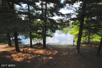 1538 Marlborough Ct, Crofton, MD 21114 - photo 4