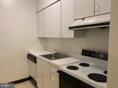 638 S Charles St, Baltimore, MD 21230 - photo 6