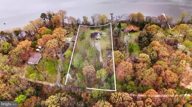 444 Swan Point Ln, Colonial Beach, VA 22443 - photo 2