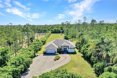 17921 Devore Ln, Fort Myers, FL 33913 - photo 2