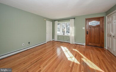11 1/2 Whitemarsh Ave unit A, Glenside, PA 19038 - photo 5