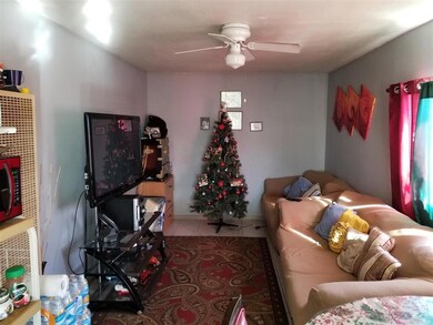 4138 1/2 Delta St, San Diego, CA 92113 - photo 4