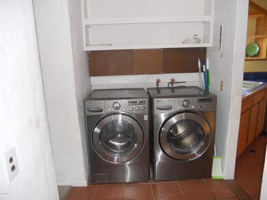 2016 E Lee St, Tucson, AZ 85719 - photo 5