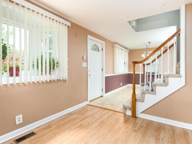 3 Hilda Ave, Derry, NH 03038 - photo 3