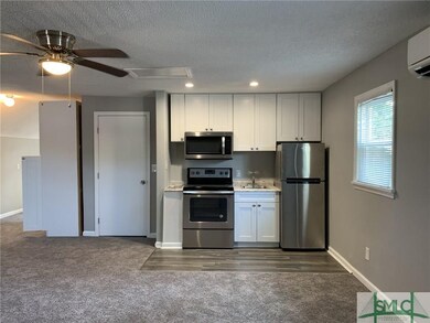 1007 Maupas Ave unit B, Savannah, GA 31401 - photo 3