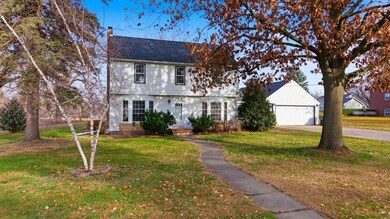 752 2nd St N, Brownton, MN 55312 - photo 2