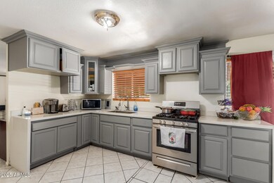 2207 N 53rd Ave, Phoenix, AZ 85035 - photo 4