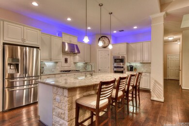 10323 Salamanca, Helotes, TX 78023 - photo 2