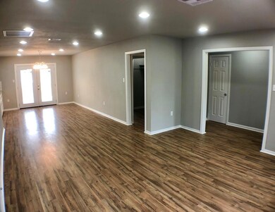 1515 Highland Dr, Bay City, TX 77414 - photo 4