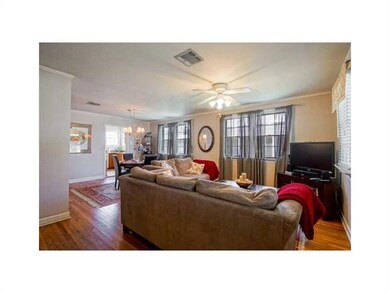 Photo. Living room