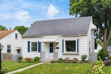 360 E Jeffrey Place, Columbus, OH 43214 - photo 2