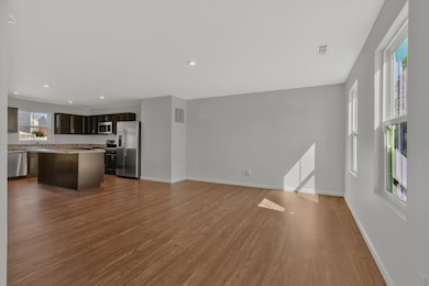 2023 Brokeshire Dr, White House, TN 37188 - photo 5