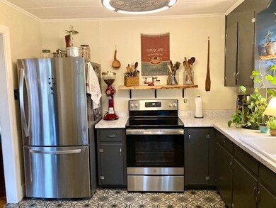 1527 College St, Oxford, NC 27565 - photo 5