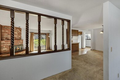 2494 Spring St, Medford, OR 97504 - photo 7