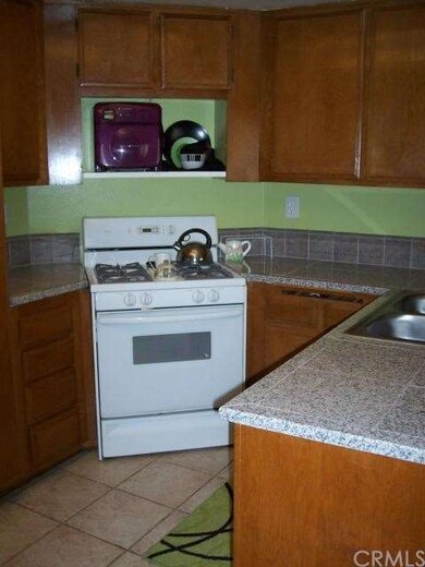 New paint and granite counters and backsplash.