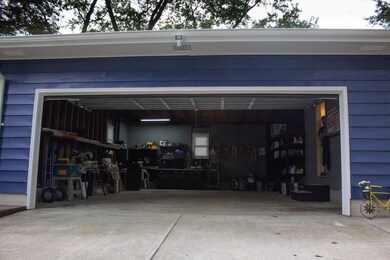 Garage 1