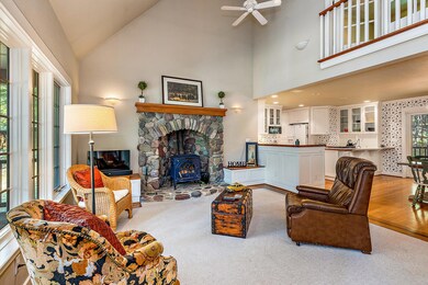 5042 Pleasant Creek Rd, Rogue River, OR 97537 - photo 4