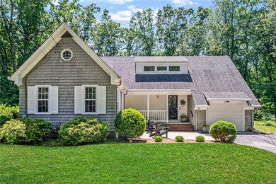 572 Cedar Ave, East Greenwich, RI 02818 - photo 2