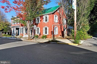 37 N Main St, Mercersburg, PA 17236 - photo 2