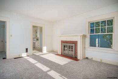 717 Calapooia St SW, Albany, OR 97321 - photo 5