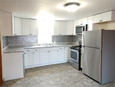 7 High St, Mechanic Falls, ME 04256 - photo 4