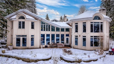 34040 Sherbrook Park Dr, Solon, OH 44139 - photo 3