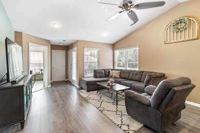9273 Tenby Dr -Great Room