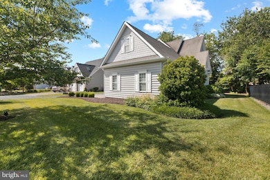 415 Badgers Ln, Solomons, MD 20688 - photo 2