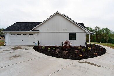 205 Nellie Rd, Walhalla, SC 29691 - photo 7