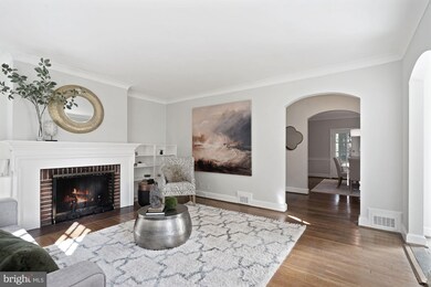 5409 41st St NW, Washington, DC 20015 - photo 4