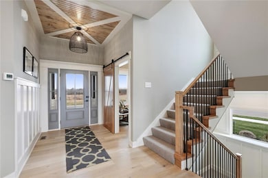 18608 Mohawk Ln, Overland Park, KS 66085 - photo 7