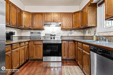 LOTS OF COUNTER SPACE