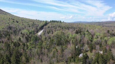 2137 Nh Route 118, Dorchester, NH 03266 - photo 4