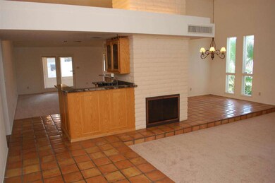 Entry to Dining Room