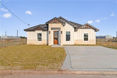 2447 Verona St, Weslaco, TX 78599 - photo 2