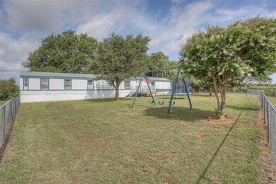 184 Mesquite Trail, Weatherford, TX 76087 - photo 6