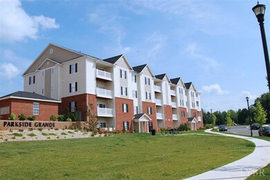 102 Capstone Dr unit 306, Lynchburg, VA 24502 - photo 5