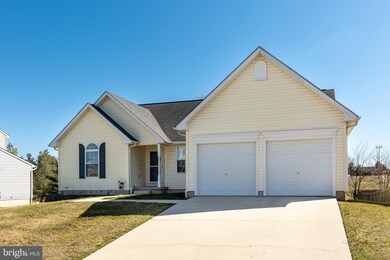 18 Monocacy Cir, Taneytown, MD 21787 - photo 2