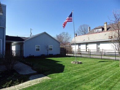 1223 Fair Ave, Columbus, OH 43205 - photo 5